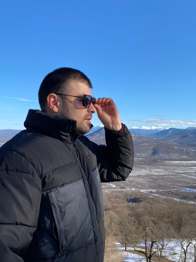  -,   Vinnie, 35 ,   c , 