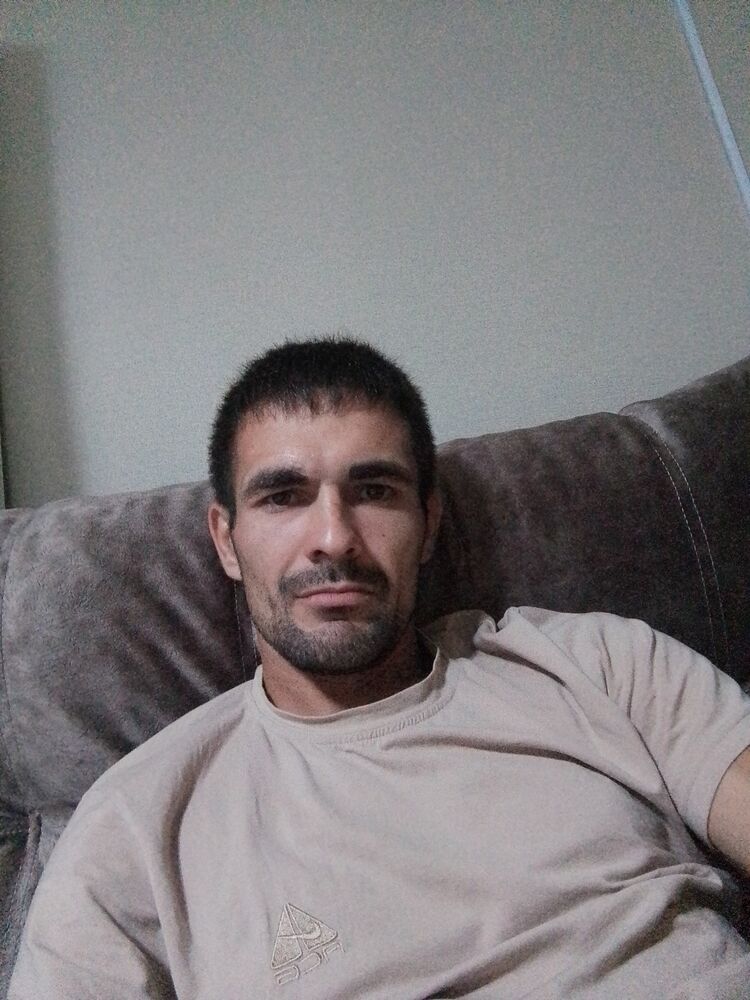  36028126  , 38 ,    