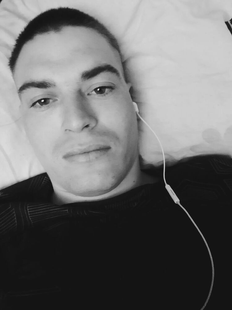  54086466  , 27 ,    -