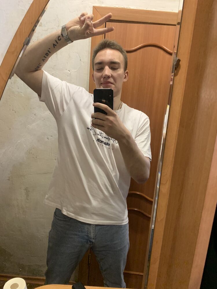  43711186  , 21 ,    