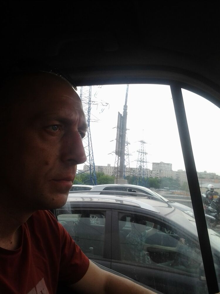  6371266  Pavel, 55 ,    