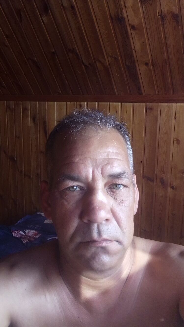  ,   Radik, 51 ,     , c 