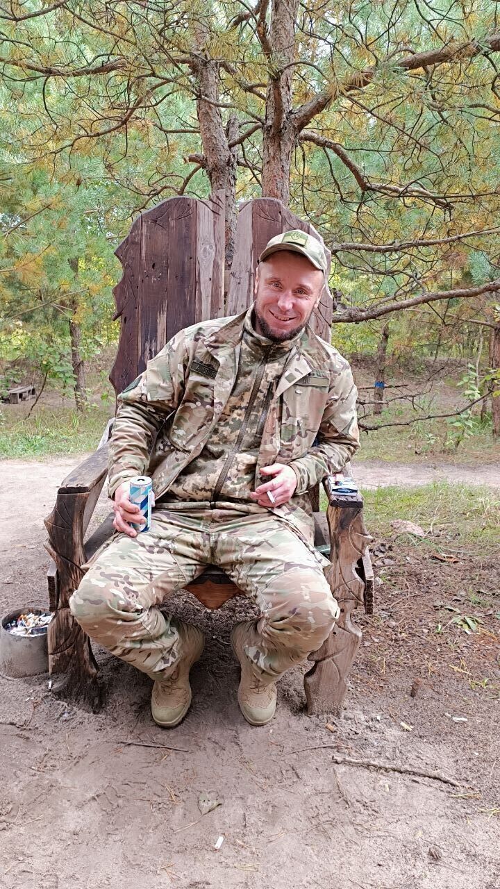  ,   Vitalij, 41 ,   ,   , c , 