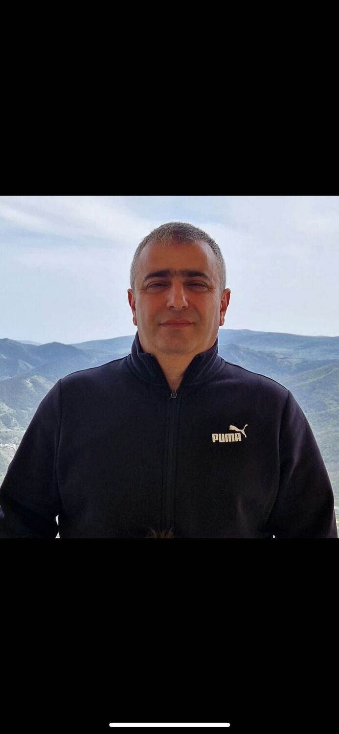  54479386  Zaur, 48 ,    