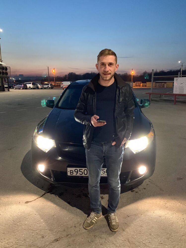  ,   Sergey, 33 ,   ,   