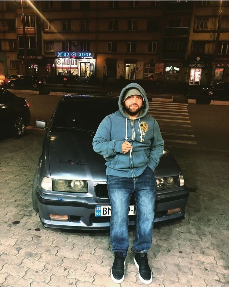  ,   Gio, 45 ,   ,   