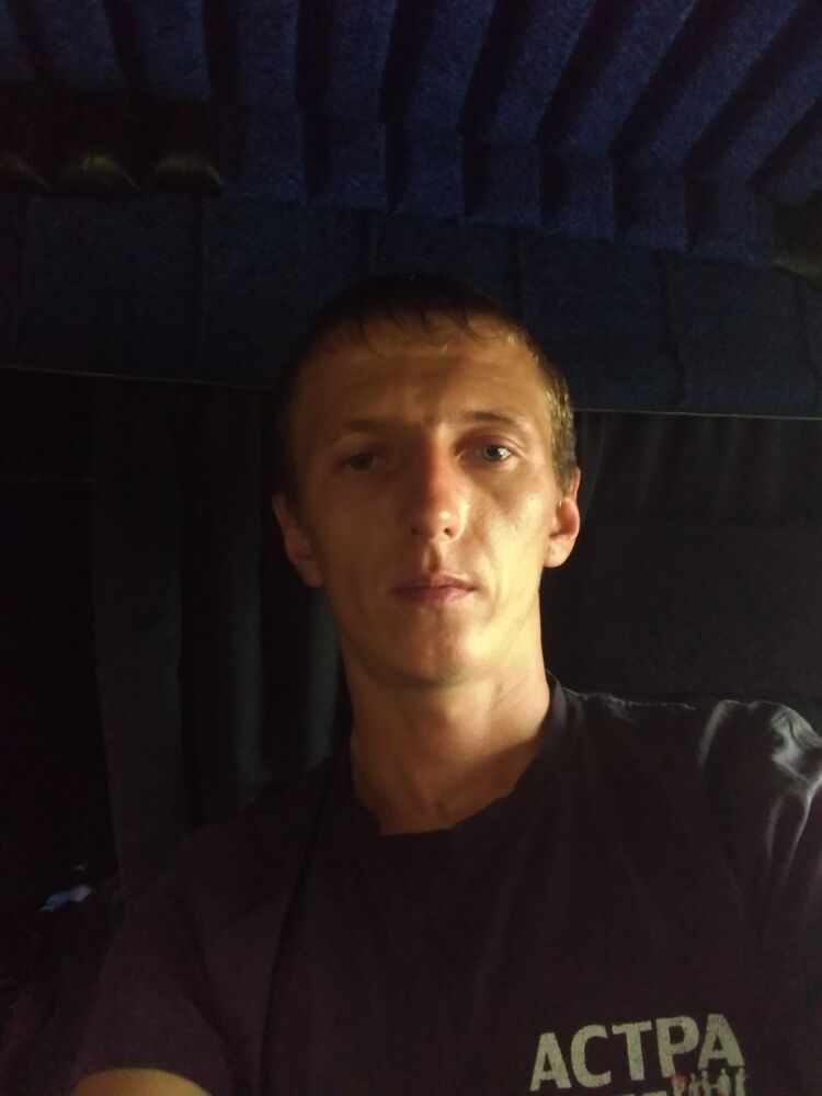  --,   , 37 ,     , c 
