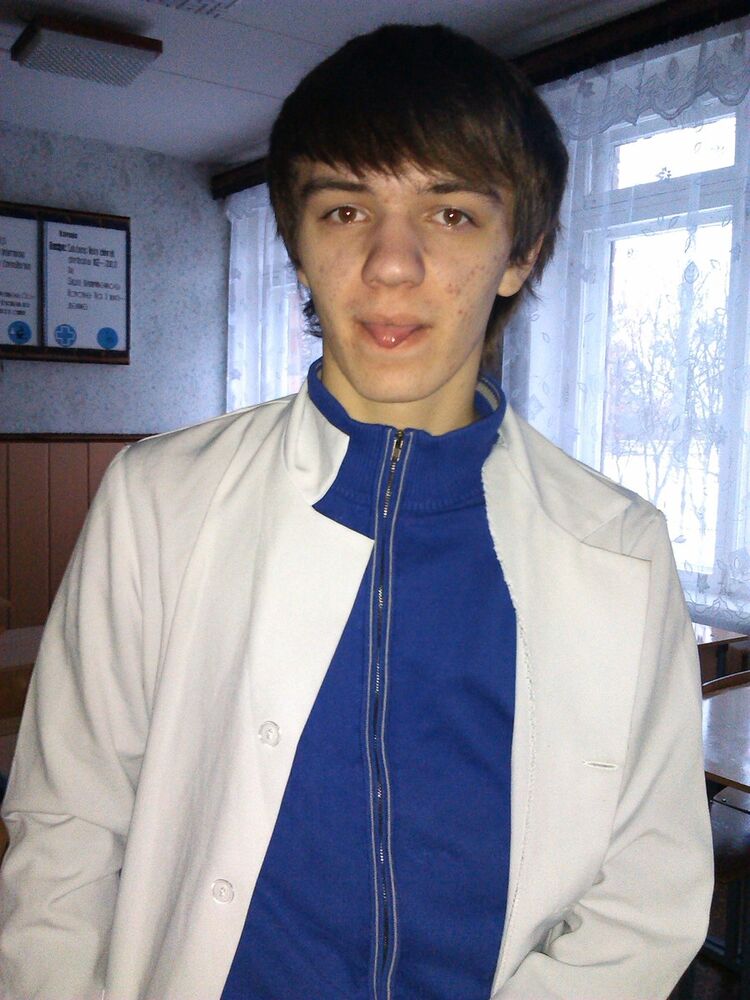  6253986  Denis, 28 ,    