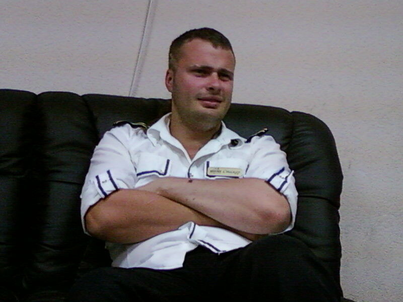  5332576  Danila, 46 ,    