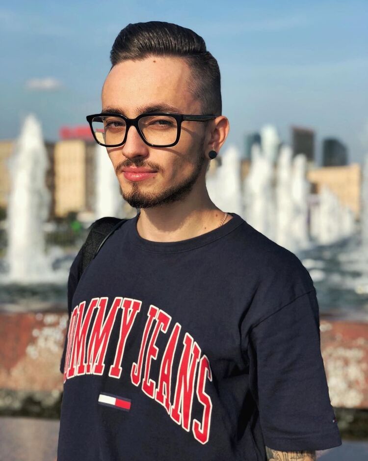  ,   Edvard, 25 ,   ,   