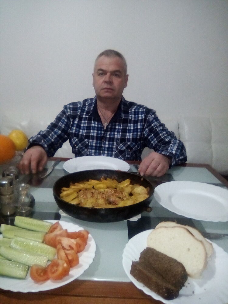  20608946  , 54 ,    