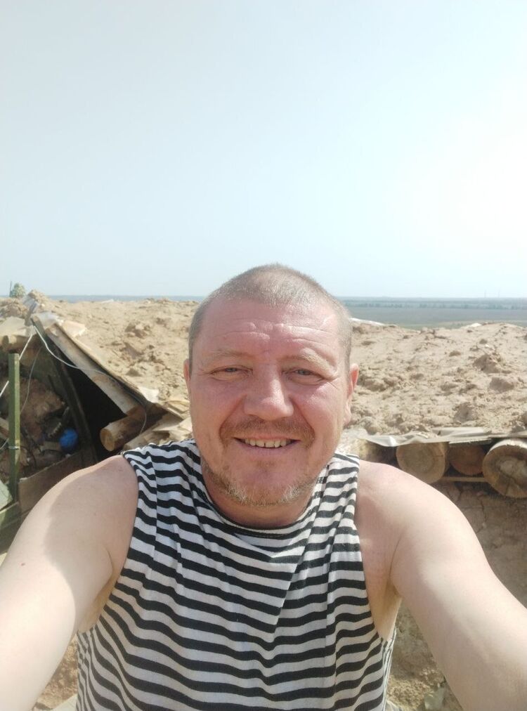  44767596  , 51 ,    