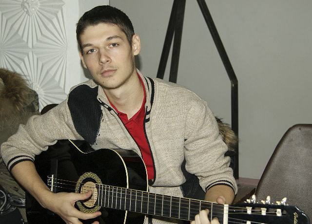  6713576  Ockta, 32 ,    