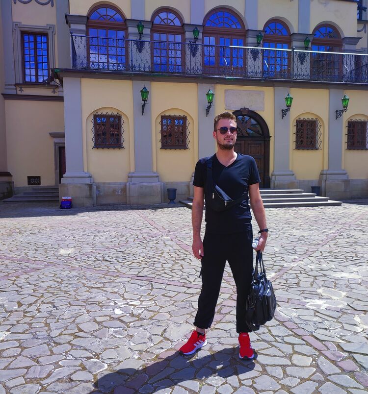  54267756  Alex, 29 ,    