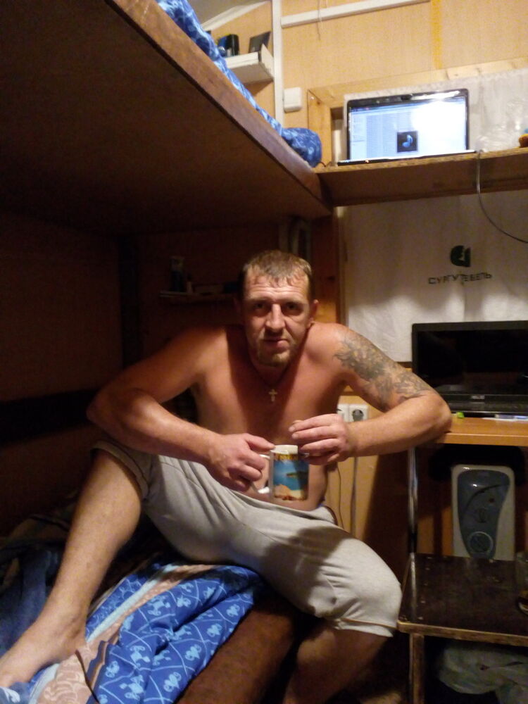  10874446  , 44 ,    