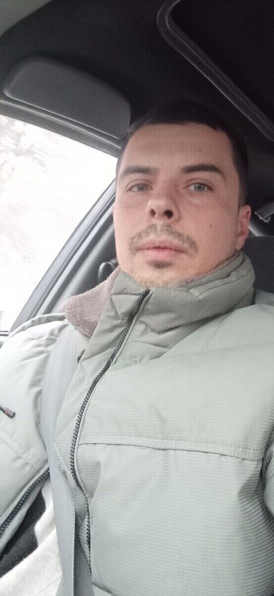  21902806  Evgeniy, 36 ,    