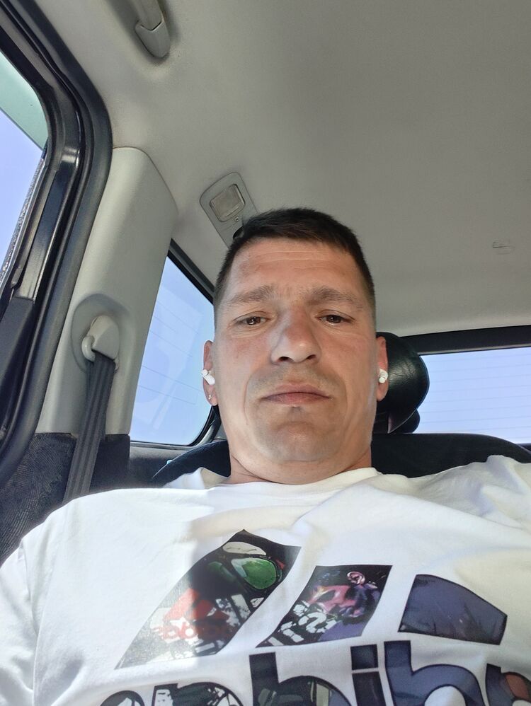  52462296  , 39 ,     