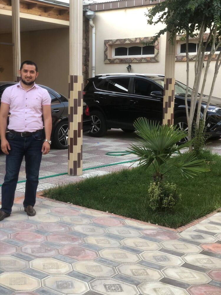  26108226  Firdavs, 24 ,    