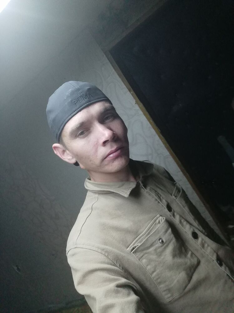  52967706  , 28 ,    