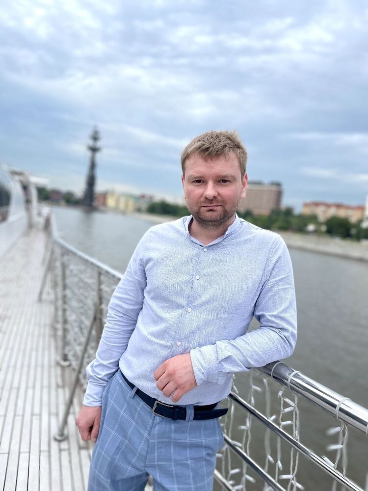 ���� 44303966 ������� �����, 33 ����, ���� ���������� � ������