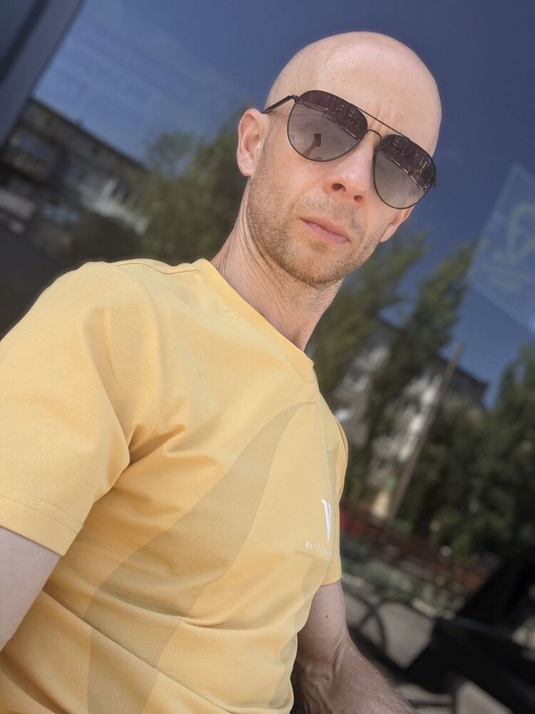  46867236  , 38 ,     