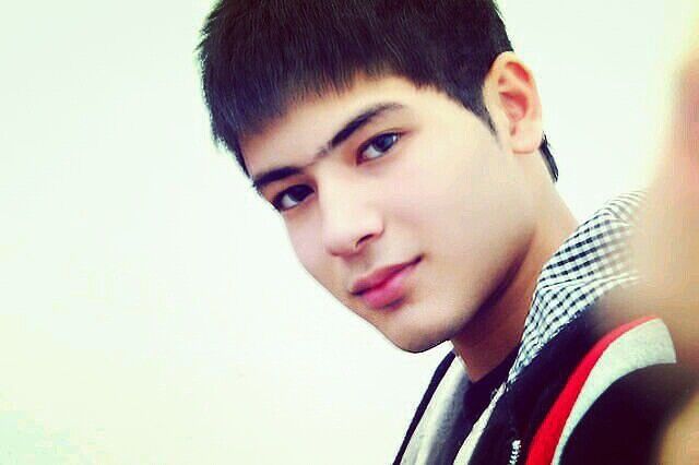 ,   Muhtir, 33 ,   