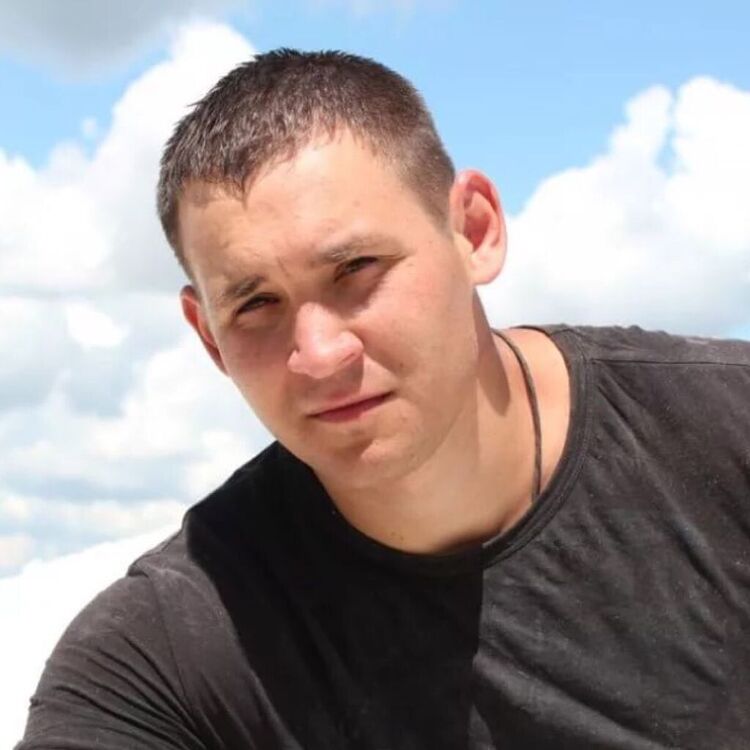  21764946  Misha, 35 ,    