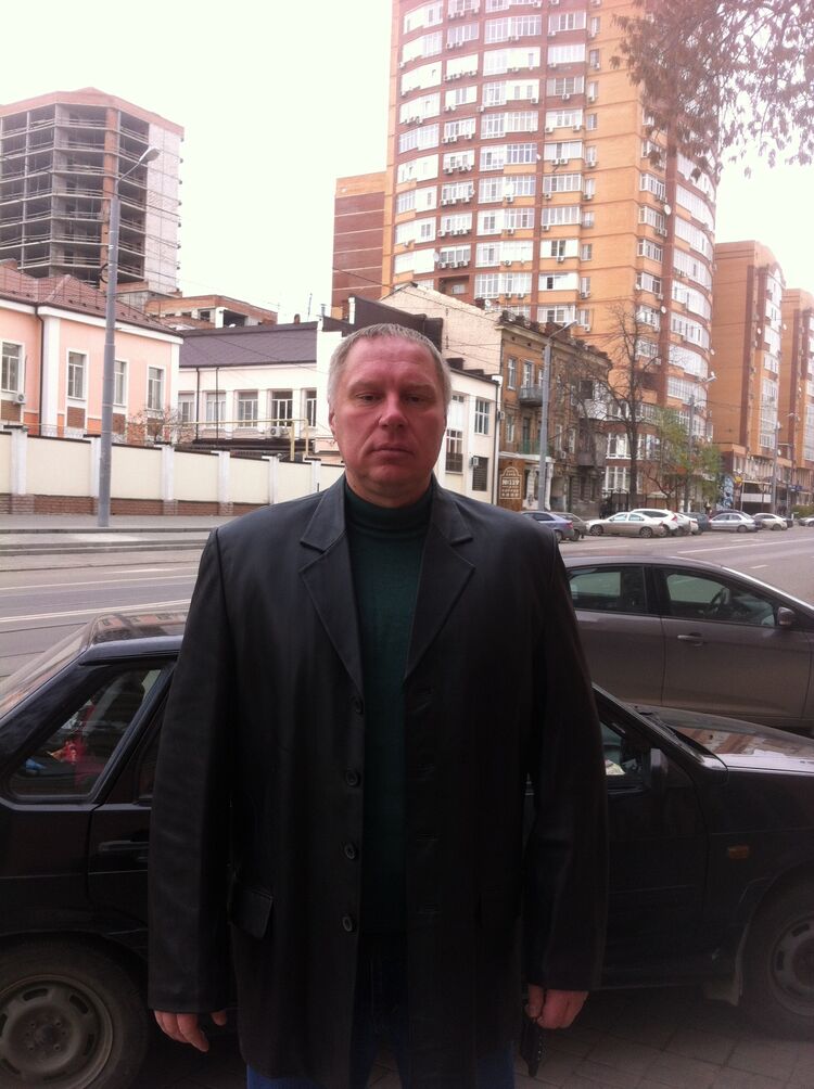  53371696  , 42 ,    --