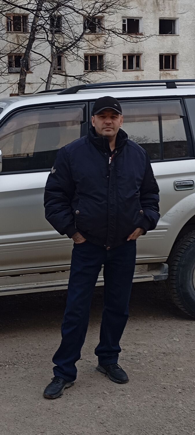  48481366  Jeka, 44 ,    