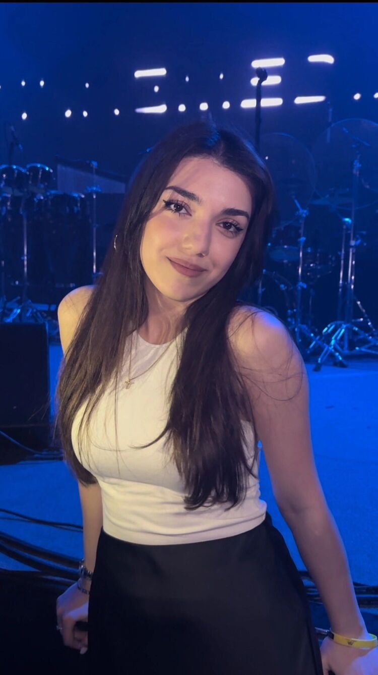  ,   , 20 ,   c 