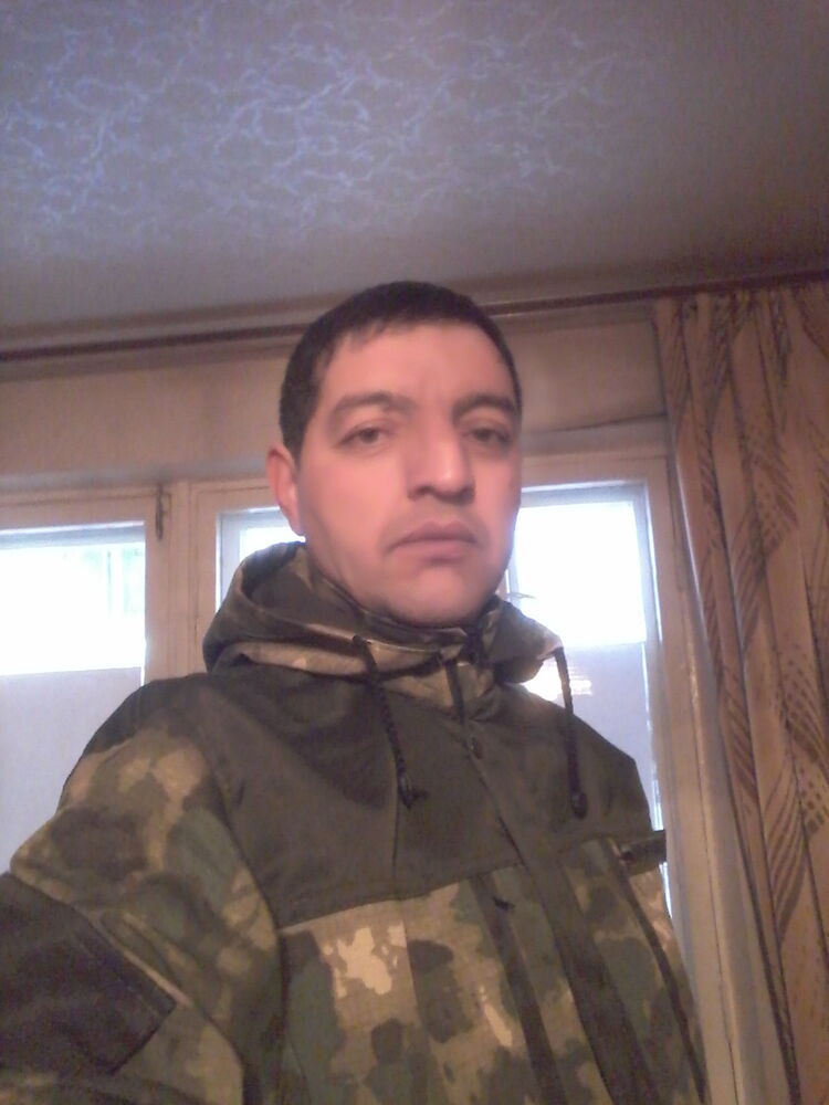  27558526  Aleks, 41 ,    