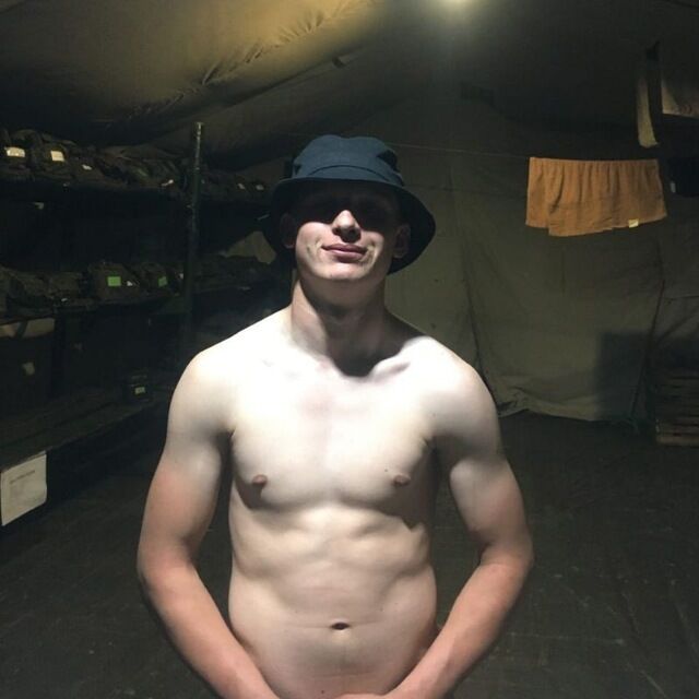  45443646  Sergey, 22 ,    