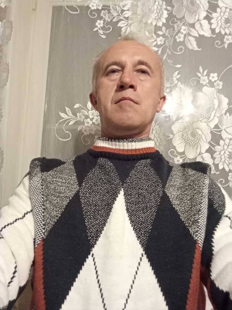  47332746  , 52 ,     