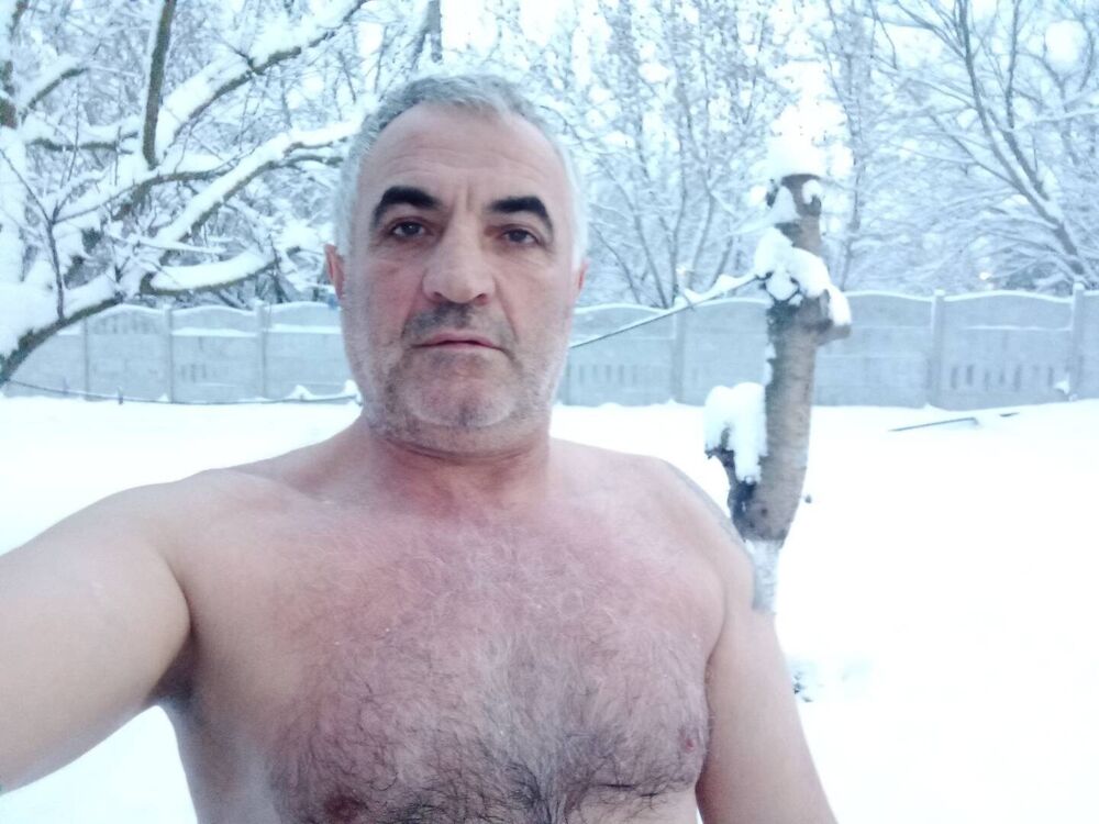  29967196  Nurik, 55 ,    