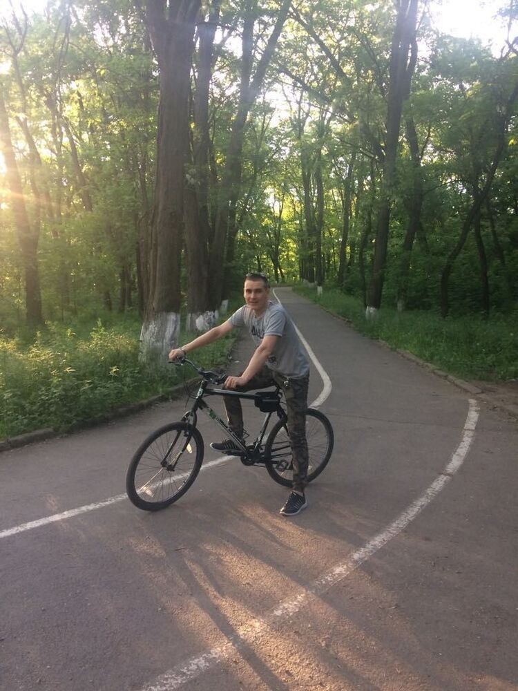  --,   , 37 ,   