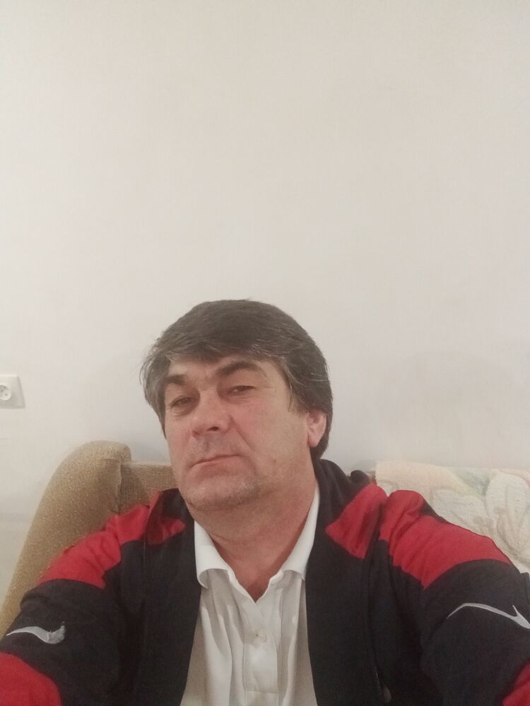  22899146  , 49 ,    