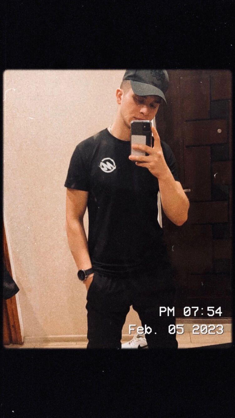  ,   Alexander, 23 ,   ,   