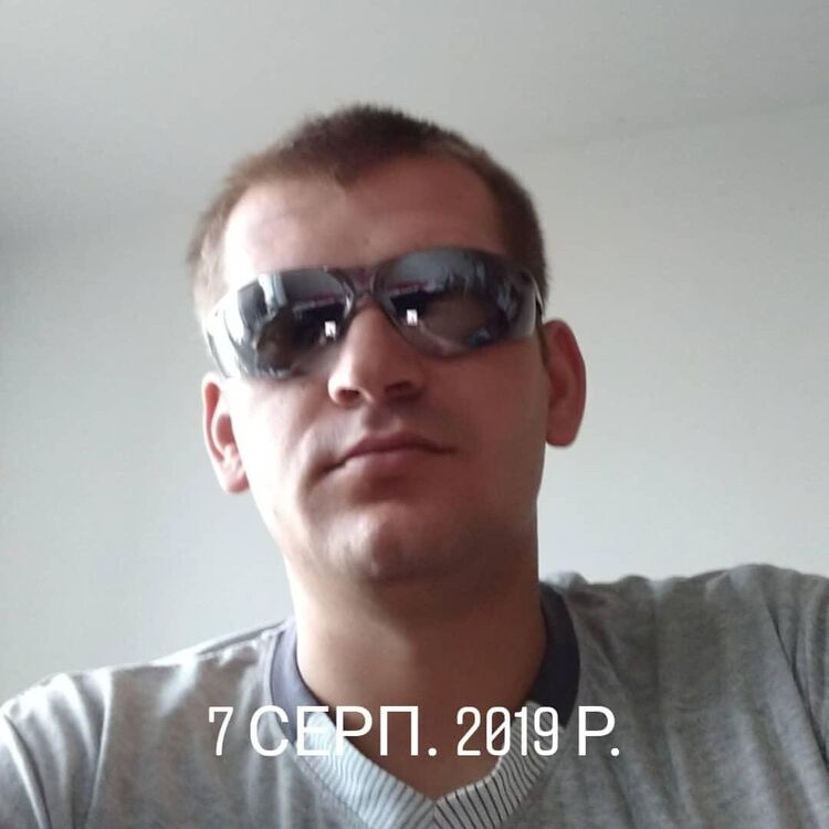  21618266  , 35 ,    Mlade