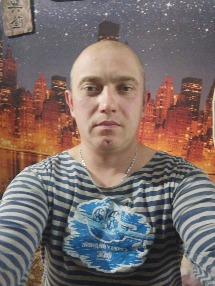  35219516  Andrey, 41 ,    