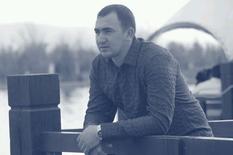  38625756  MIRALI, 39 ,    