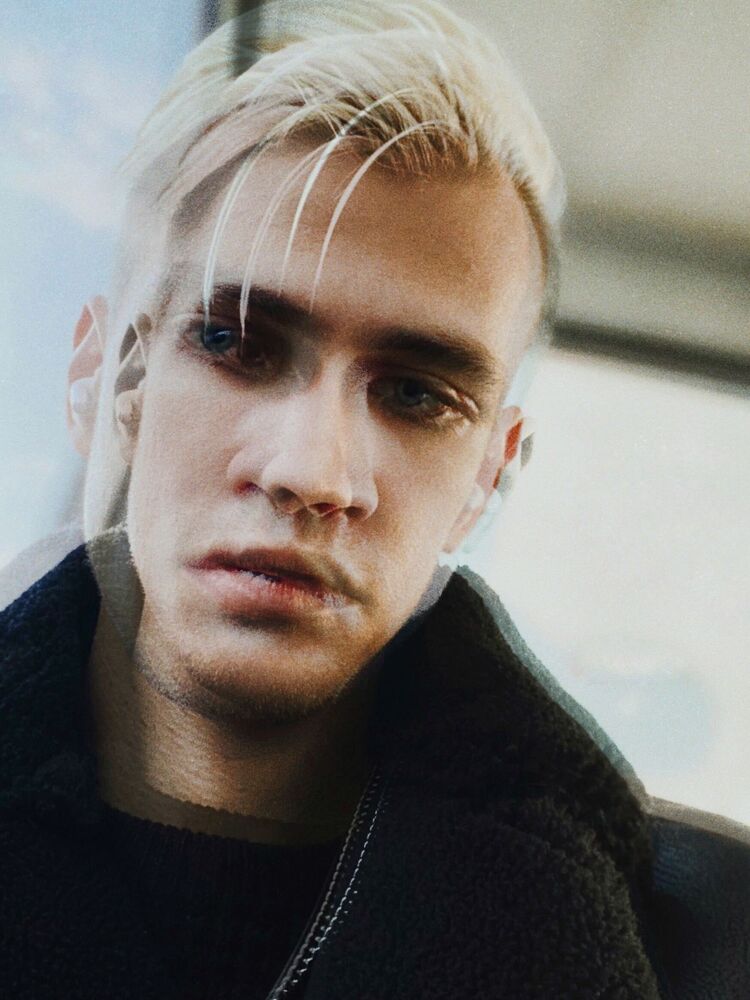  -,   Sam, 30 ,   ,   , 