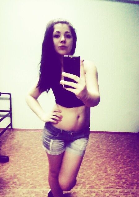  ,   Tanya, 28 ,  