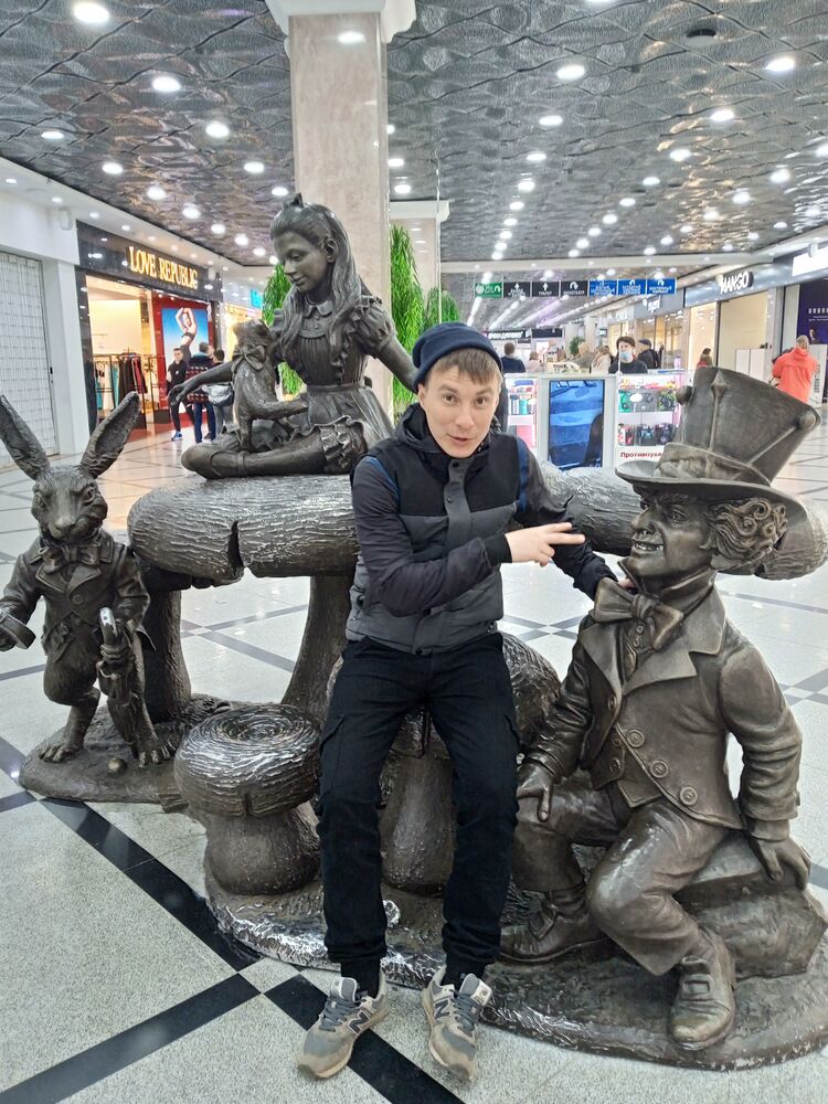 ���� 28024136 ������� ������, 33 ����, ���� ���������� � �������������