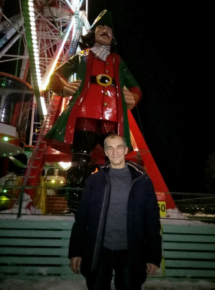  10458846  Vladimir, 60 ,    