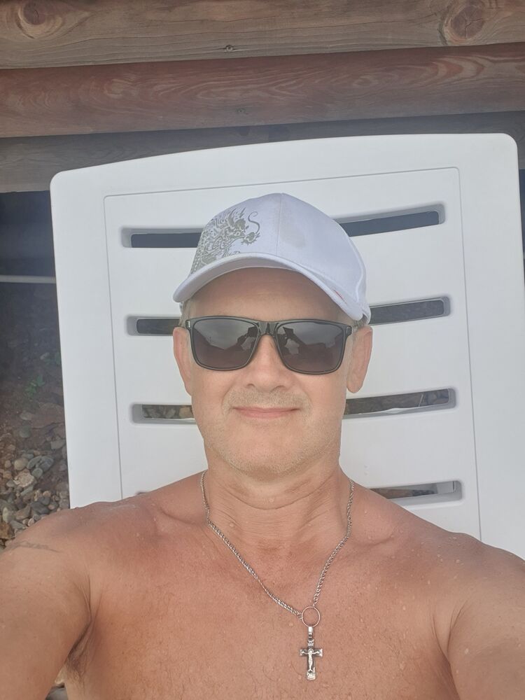  ,   Alexey, 47 ,   ,   , c , 