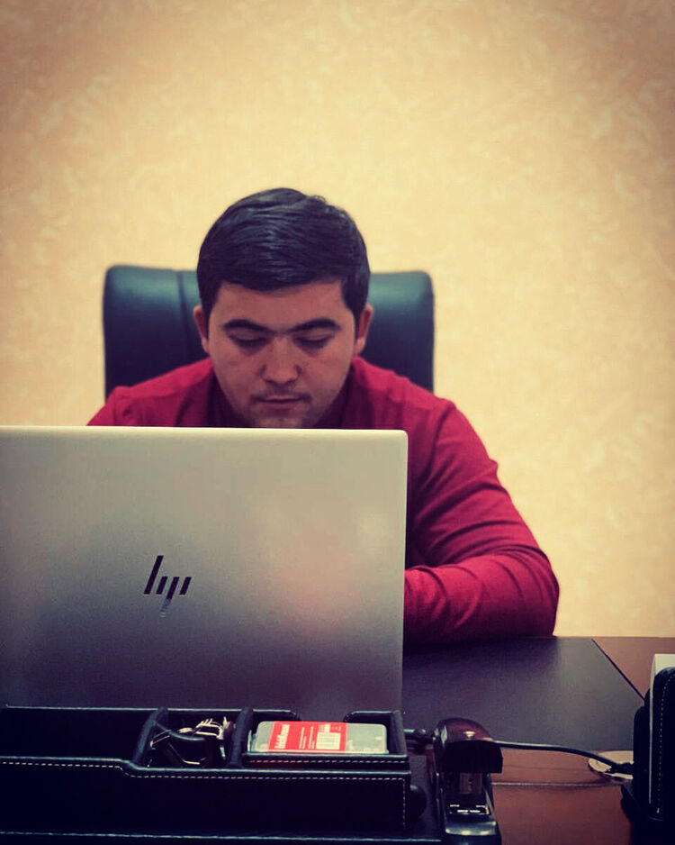  ,   Murod, 34 ,     