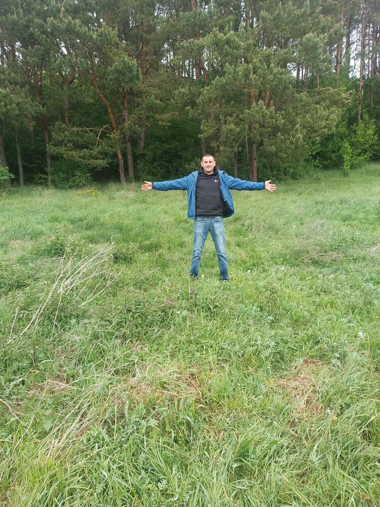  52212966  Nik, 36 ,    