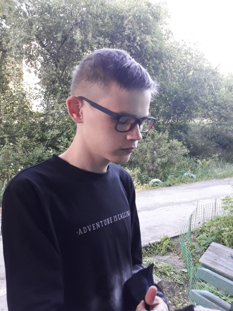  34272746  , 24 ,    