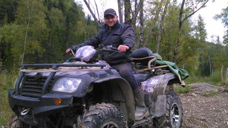  ,   Vlad, 49 ,   ,   , c 