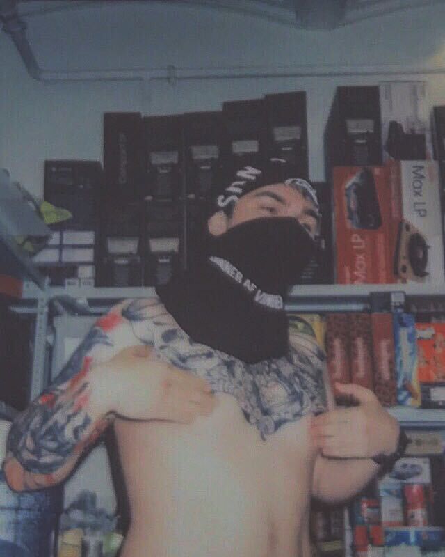  -,   , 27 ,   ,   